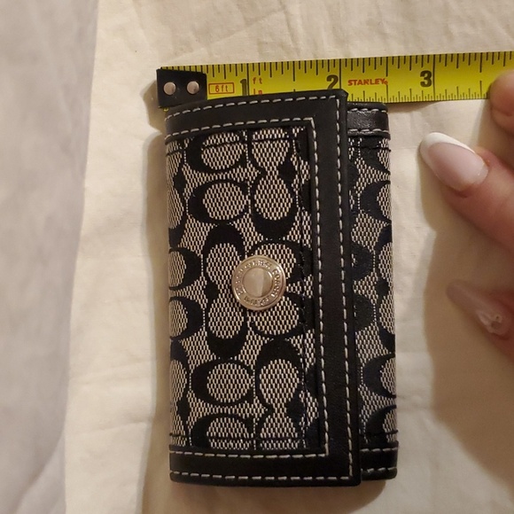 AUTHENTIC COACH COIN BAG - Picture 4 of 14